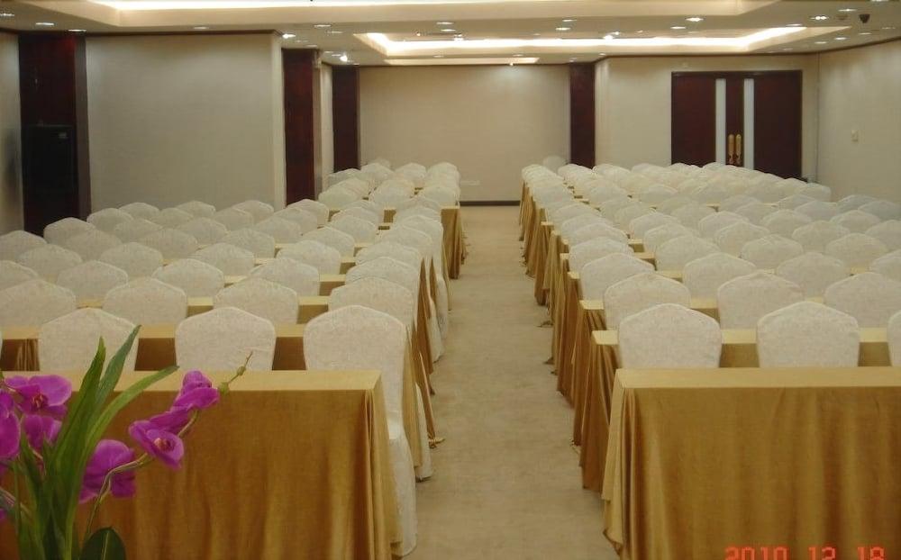 Gardford International Hotel Гуанчжоу Экстерьер фото