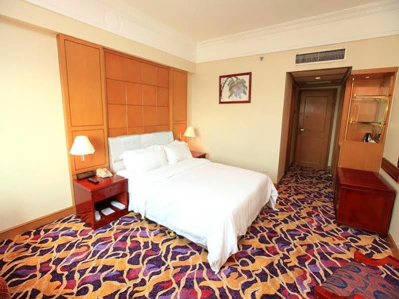 Gardford International Hotel Гуанчжоу Экстерьер фото